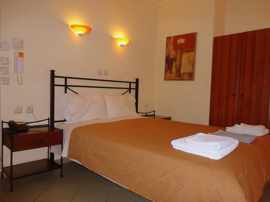 Diana Otel Makrakómi Dış mekan fotoğraf